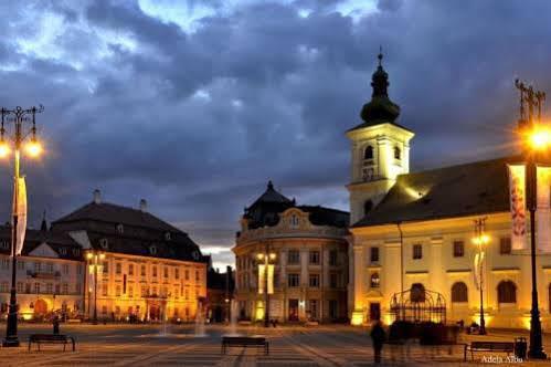Studio Piata Mare Sibiu Bagian luar foto